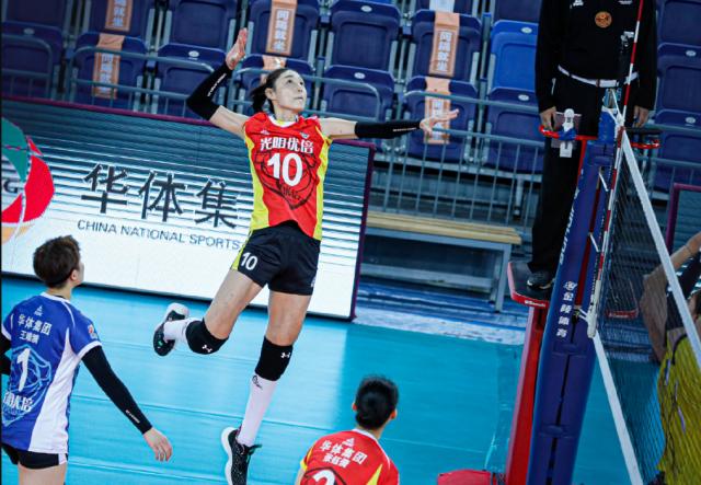 星空体育官网-女排联赛14队首秀完成 整体实力下滑着重培养新人